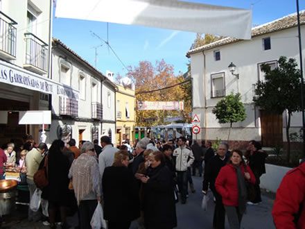 Las calles de Rute se convierten en un atractivo turístico único en España durante los últimos meses del año